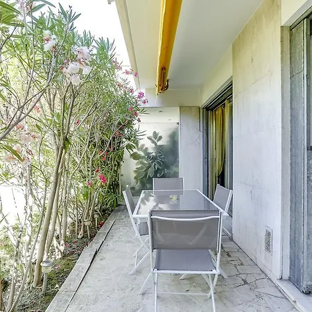 Nice 1 Bedroom Close To The City Center Cannes