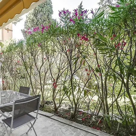 Lejlighed Nice 1 Bedroom Close To The City Center *